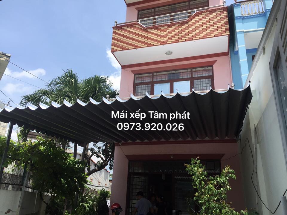 Mái xếp che hiên nhà tại Dĩ An Bình Dương