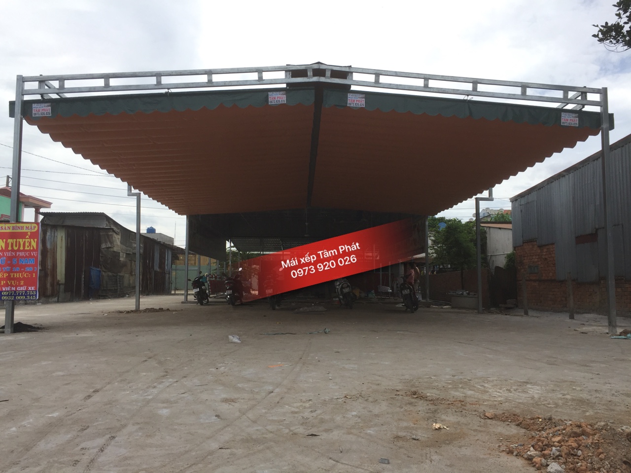 thi công mái bạt xếp tại Dĩ An Bình Dương