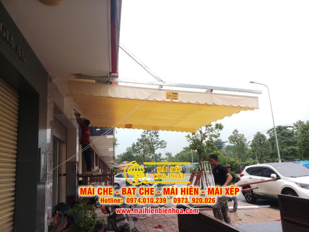 Mái xếp lượn sóng, mái bạt kéo che nắng mưa giá rẻ